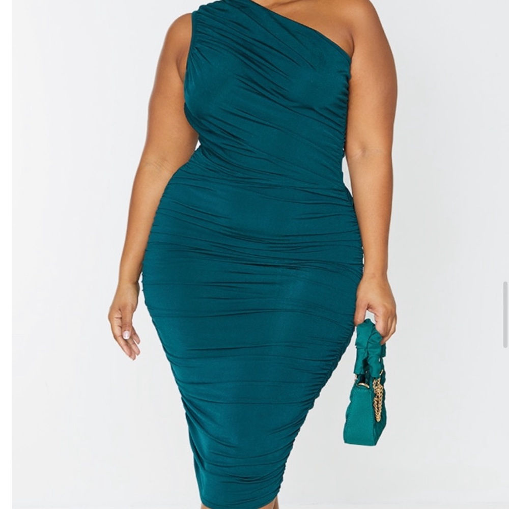 NWT One shoulder ruched teal dress PrettyLittleThing
